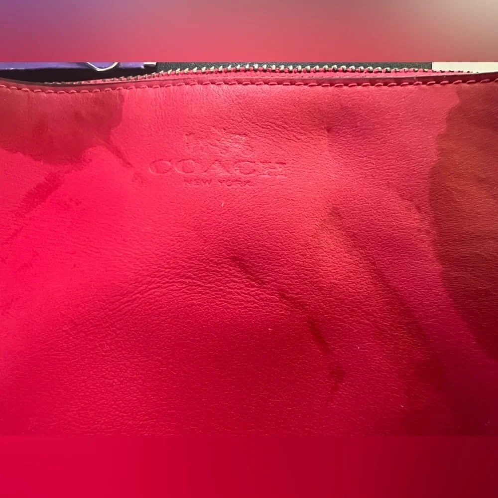 Coach stylish zippered